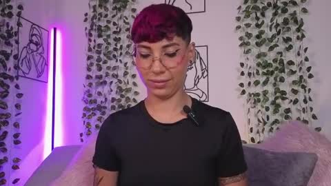 Mia Morgann online show from May 5, 3:37 pm