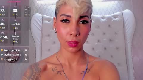 Mia Morgann online show from December 13, 3:32 pm