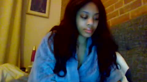 MiaMuffn online show from May 13, 9:04 am