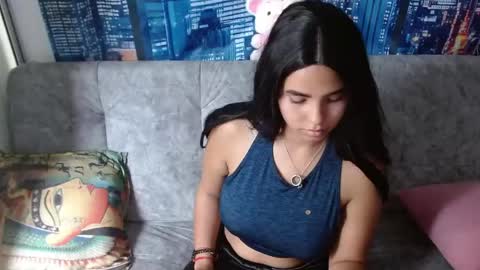Mia Peyton   online show from May 6, 4:22 pm