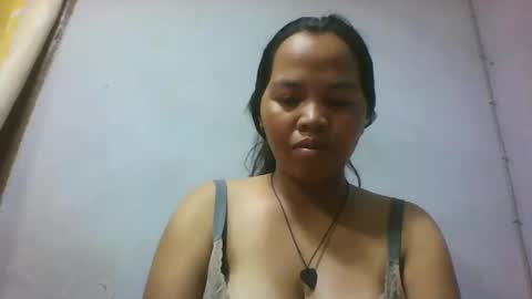miarii online show from May 5, 11:57 am