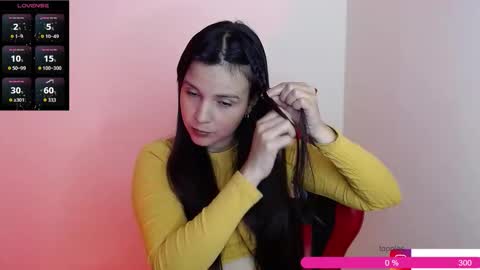 miarobinn_ online show from October 17, 12:19 pm