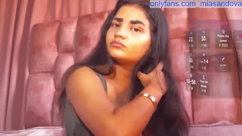 Snapshot of miasandoval_22 chatting on September 13, 8:28 pm miasaandovaal 22 online show from September 13, 8:28 pm