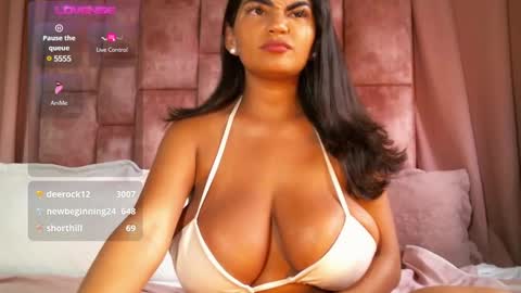 Snapshot of miasandoval_22 chatting on March 5, 8:55 pm miasaandovaal 22 online show from March 5, 8:55 pm