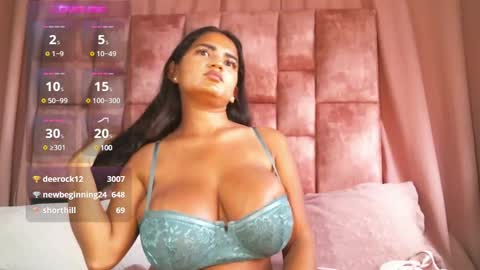 Snapshot of miasandoval_22 chatting on March 2, 6:35 pm miasaandovaal 22 online show from March 2, 6:35 pm