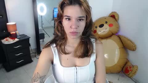 miascarlet_16 online show from December 22, 1:25 pm
