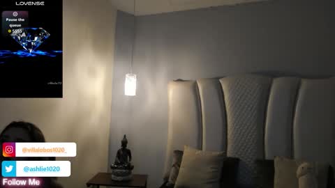 Mia Villalobos online show from October 21, 11:47 am