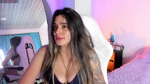Mia Villalobos online show from May 12, 2:20 am