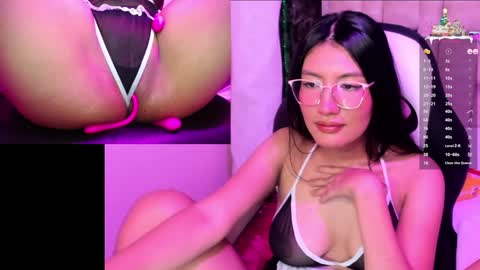 mia online show from December 19, 4:34 am