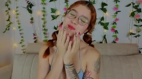 Mia Winx  online show from September 26, 2:42 am