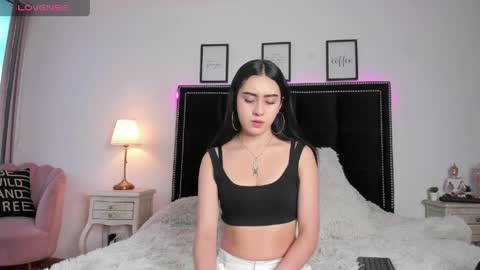 michel_owens online show from April 1, 12:39 pm