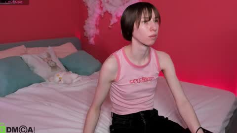 michele_mack online show from November 11, 2:40 am