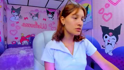 michell__petit_ online show from September 16, 12:02 pm