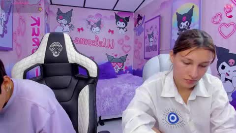 michell__petit_ online show from November 9, 12:12 pm