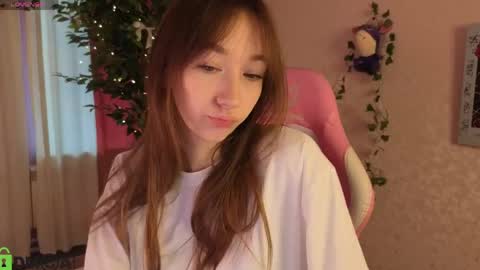 Michelle online show from May 9, 1:29 am