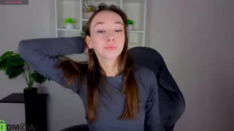 Michelle online show from May 7, 1:10 am