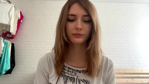 Jenny online show from March 27, 8:59 am