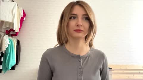 Jenny online show from March 26, 8:16 am