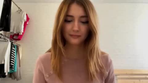 Jenny online show from May 5, 12:52 pm