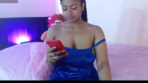 michellmoon1 online show from October 19, 6:21 pm