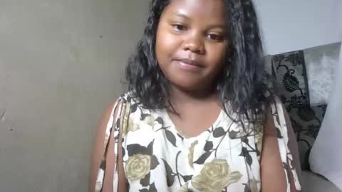 michou61 online show from April 9, 2:14 am