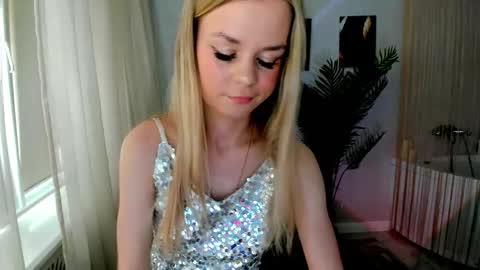 midnighteaura online show from May 22, 3:59 am