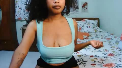 miel_07 online show from May 1, 5:43 am