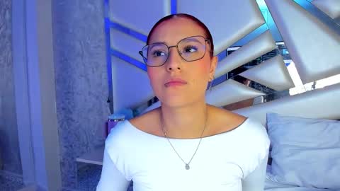 MIA 3 online show from February 21, 2:23 am