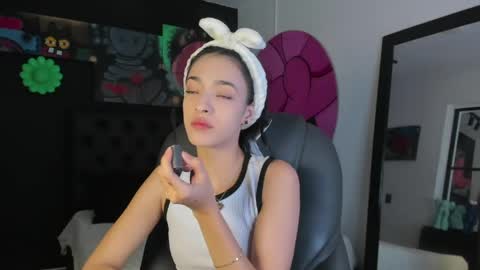 miia_bratz online show from May 8, 10:00 pm