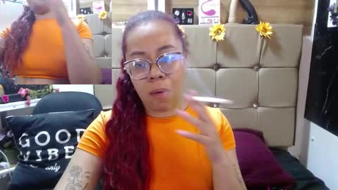 miia online show from September 18, 6:17 pm