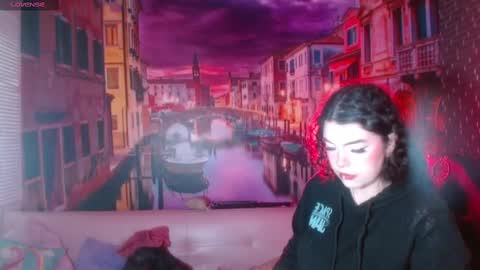 Snapshot of miia_zarate chatting on February 22, 9:21 pm Ma - online show from February 22, 9:21 pm
