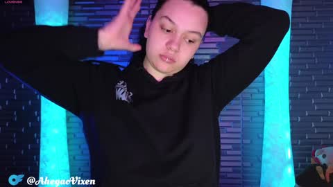 Snapshot of miia_zarate chatting on December 19, 9:27 pm Ma - online show from December 19, 9:27 pm