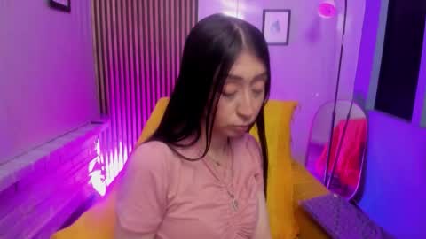 miilu  online show from March 20, 4:06 am