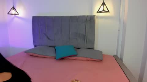 miiss_greyy online show from March 12, 7:14 pm