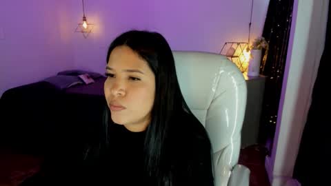 miiss_greyy online show from October 5, 11:37 am