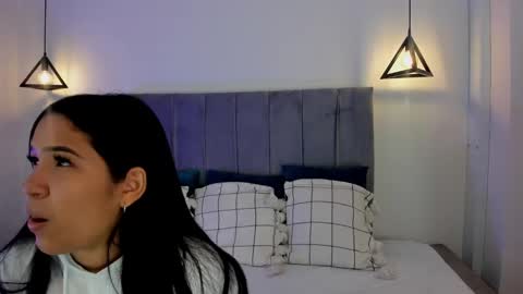 miiss_greyy online show from February 15, 7:17 pm