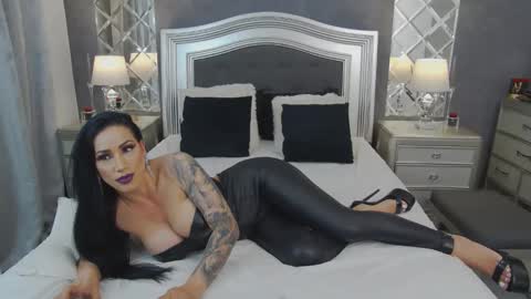 Mikaela online show from May 21, 2:53 am