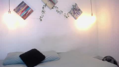 mikaza online show from May 4, 12:53 pm