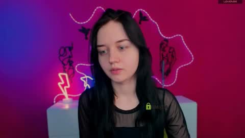 miki_ti online show from May 11, 2:24 am