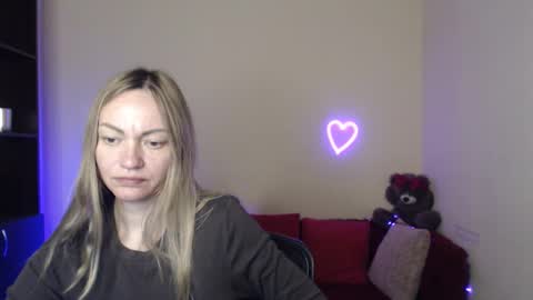 Adalina online show from May 3, 5:55 am