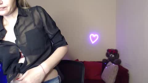 Adalina online show from May 25, 11:53 am