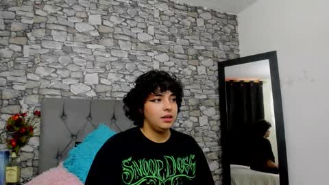   miku katsuragi  online show from October 13, 9:17 pm