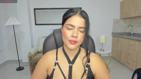 mila_blaze online show from October 21, 2:37 am