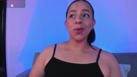 mila  online show from May 25, 10:42 pm