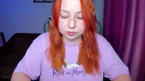 Snapshot of mila_foxxxy chatting on September 19, 8:57 am Mila shy sensual person online show from September 19, 8:57 am