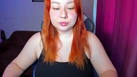 Snapshot of mila_foxxxy chatting on September 15, 8:22 am Mila shy sensual person online show from September 15, 8:22 am