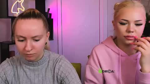 mila_glow online show from March 3, 12:44 pm