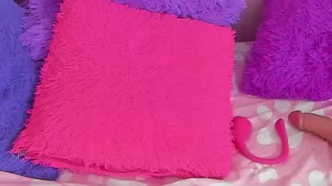 mila_grace_ online show from May 15, 7:05 pm