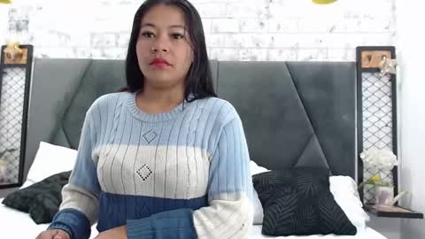 mila online show from January 10, 11:00 am