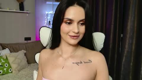 Mila online show from May 16, 8:30 pm